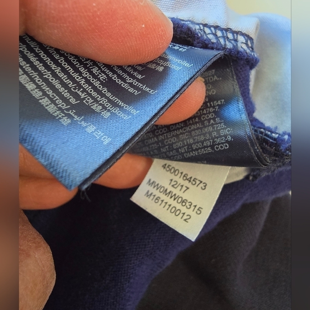 Hilfiger Collection Men's Mixed Media T-shirt Small? - Picture 5 of 8